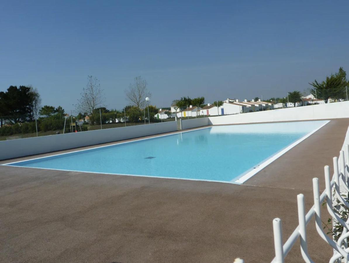 Maison 3 Chambres, Terrasse Et Piscine Bretignolles-sur-Mer Luaran gambar